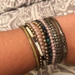 ❤️SET OF 9 UNIQUE BRACELETS❤️